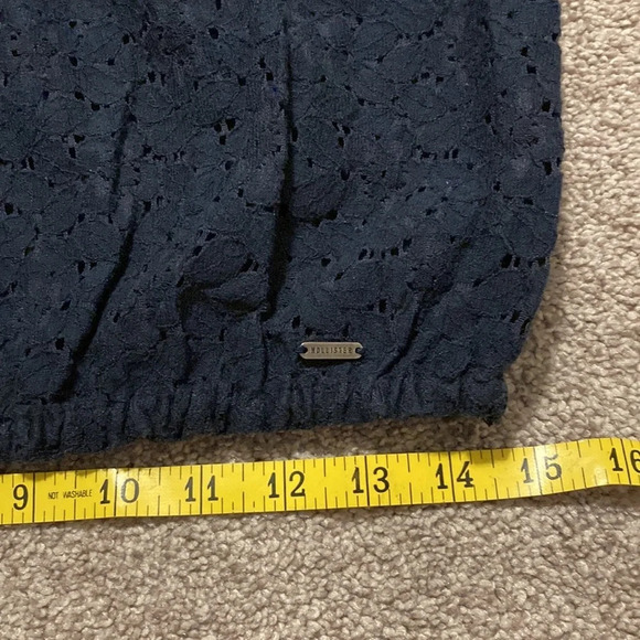 Hollister Navy Lace Cap Sleeve Top M - Picture 13 of 15